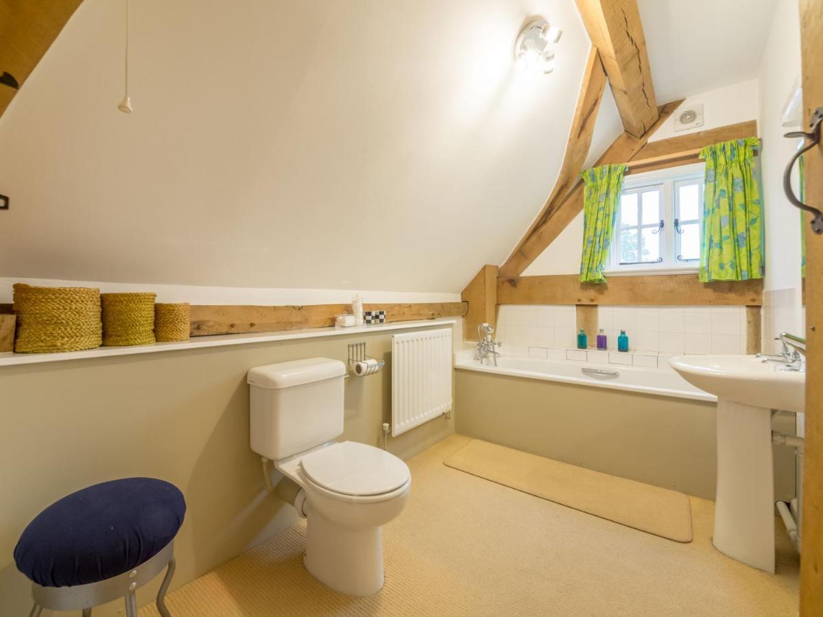 Bearwood Cottage Pembridge ภายนอก รูปภาพ