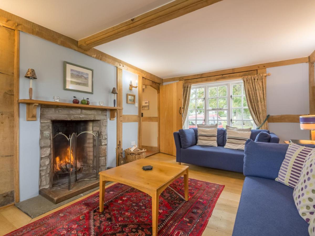 Bearwood Cottage Pembridge ภายนอก รูปภาพ